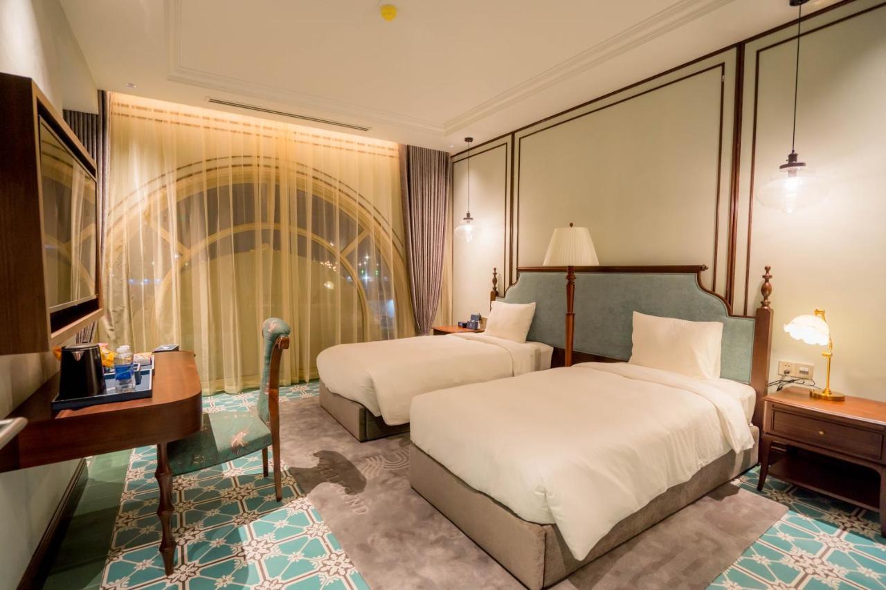Hotel Regal Collection House Duong Canh Esterno foto